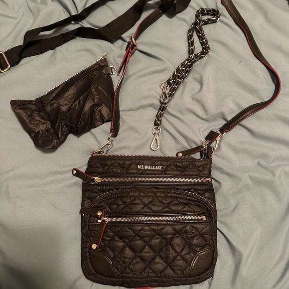 Mz wallace downtown crosby - Picture 1 of 3